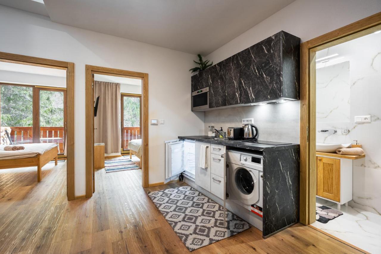 Apartments Srdiecko - Sauna In Smaller Apt - Highest In Central Europe - Fireplace - In The Forest Tale Eksteriør bilde